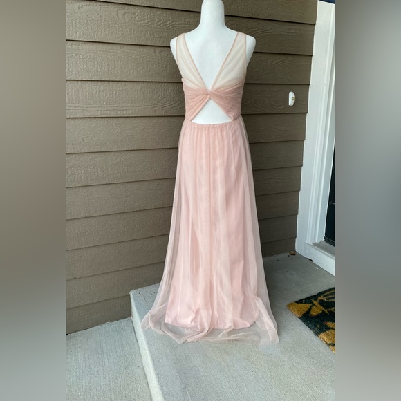 Amsale Bridesmaid’s soft tulle Dress, size 8 - Picture 2 of 13